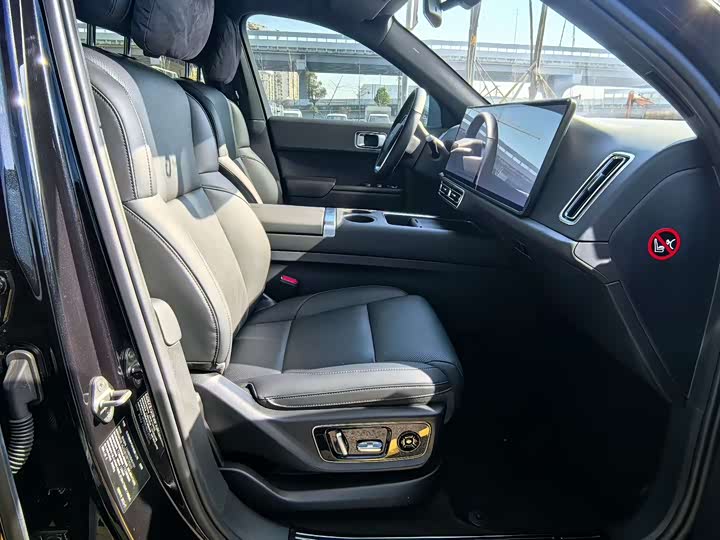 Фото 8 - LiXiang L7