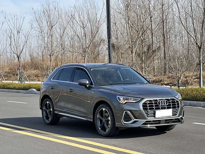 Фото 3 - Audi Q3