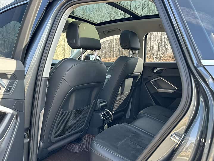 Фото 7 - Audi Q3