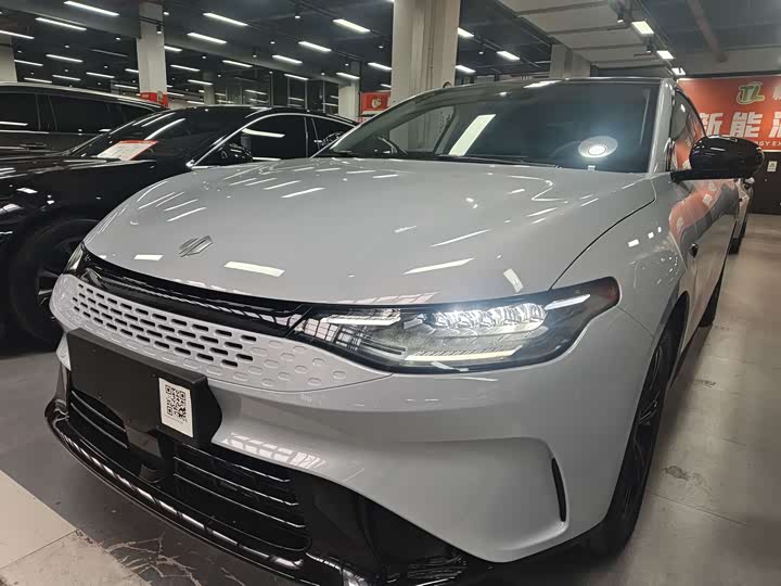 Фото 1 - Leapmotor C01