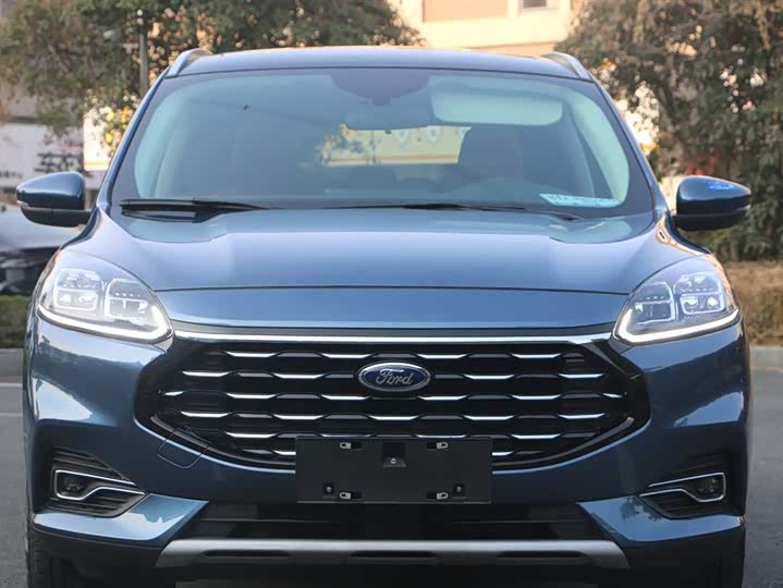 Фото 5 - Ford Escape