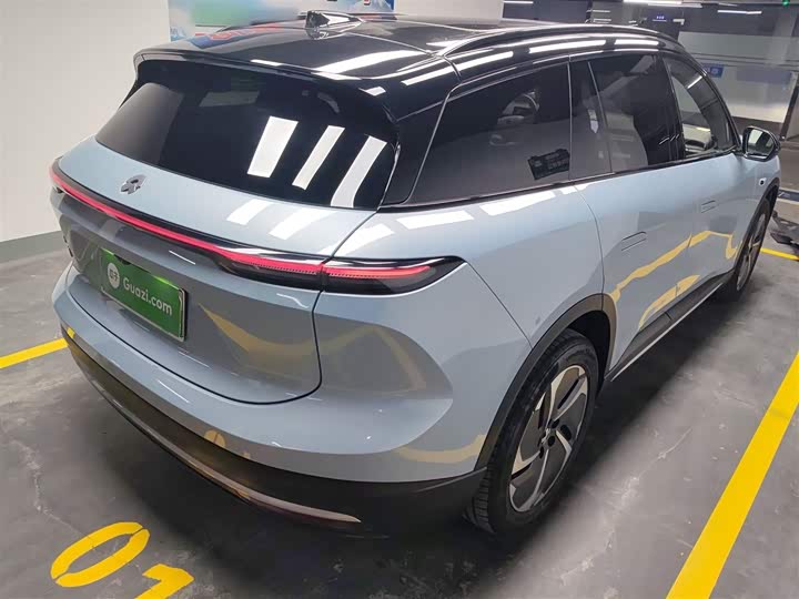 Фото 7 - Nio ES6