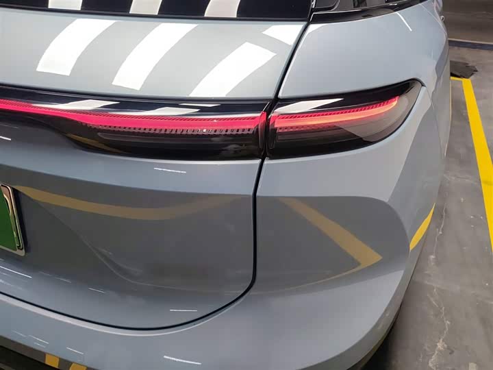 Фото 8 - Nio ES6