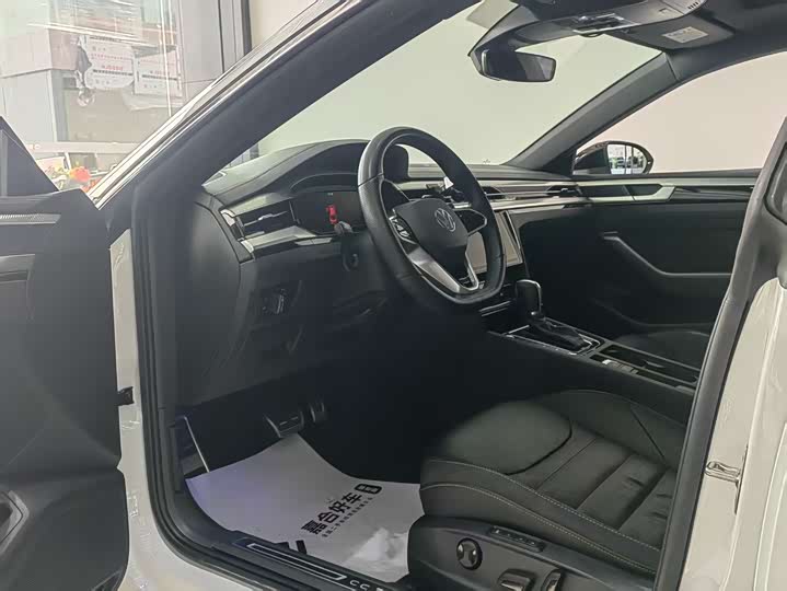 Фото 9 - Volkswagen CC