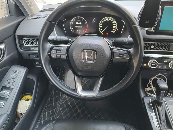 Фото 3 - Honda Civic