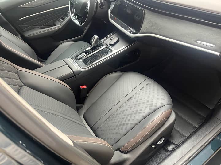 Фото 4 - Dongfeng Aeolus Yixuan Max