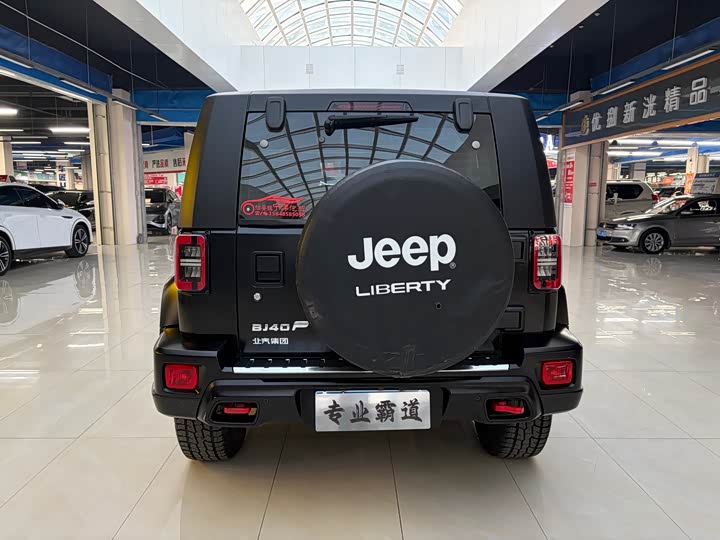 Фото 4 - BAIC Beijing BJ40