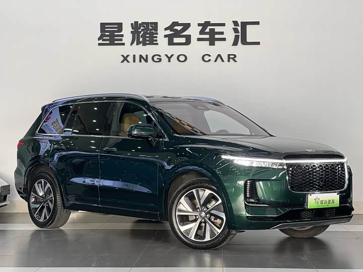 Фото 1 - LiXiang One