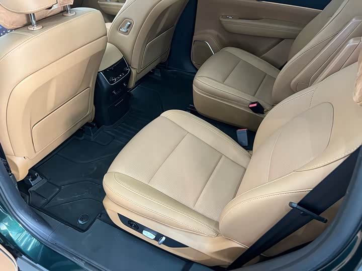 Фото 4 - LiXiang One