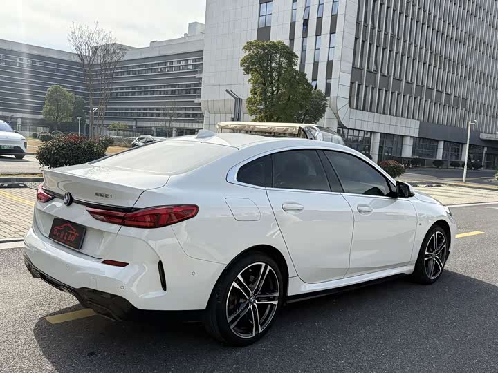 Фото 4 - BMW 2 Series