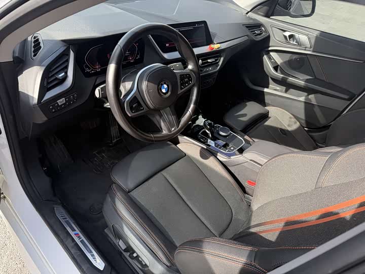 Фото 8 - BMW 2 Series