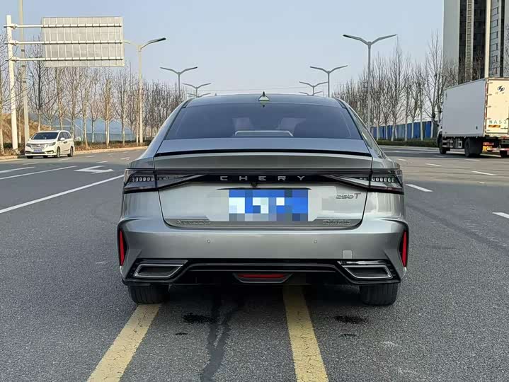 Фото 8 - Chery Arrizo 8