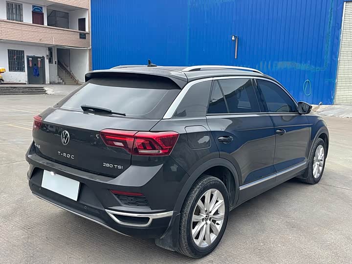Фото 5 - Volkswagen T-Roc