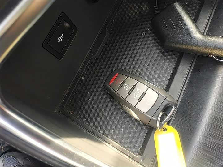 Фото 9 - Haval H6