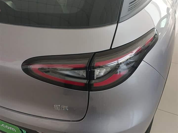 Фото 8 - Geely Galaxy Geome