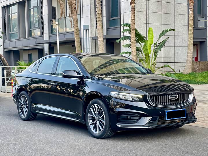 Фото 3 - Geely Preface