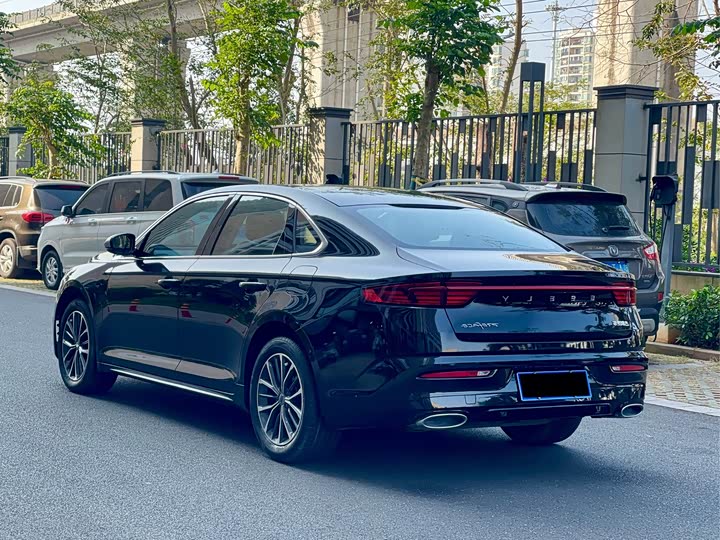 Фото 9 - Geely Preface