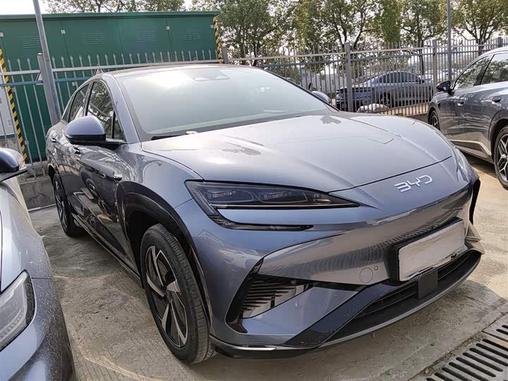 Фото 4 - BYD Sea Lion 07 EV