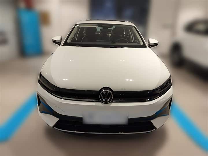 Фото 5 - Volkswagen Sagitar L