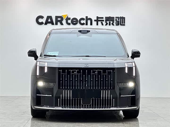 Фото 7 - Zeekr 009