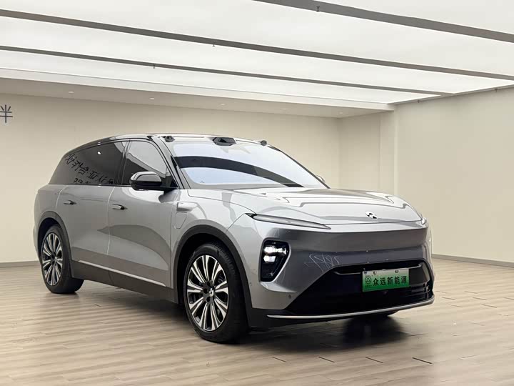 Фото 3 - Nio ES8