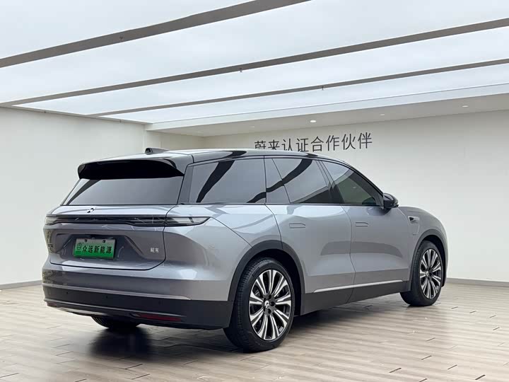 Фото 4 - Nio ES8