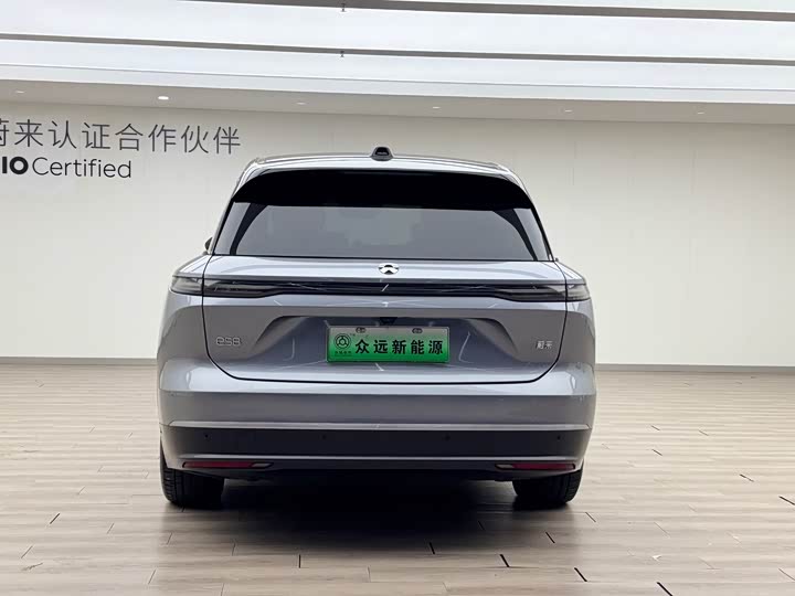 Фото 5 - Nio ES8