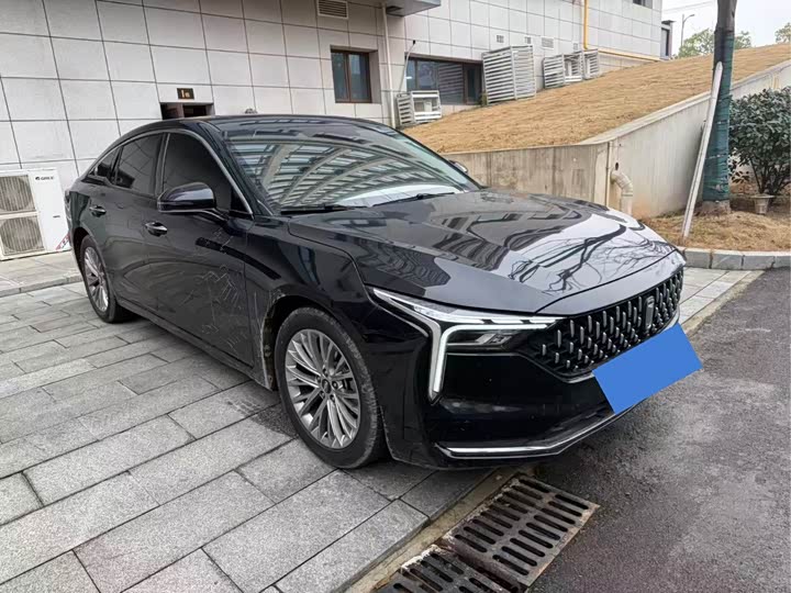 Фото 3 - Bestune B70