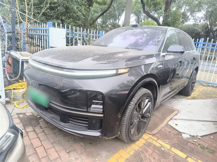 Фото 2 - LiXiang L7