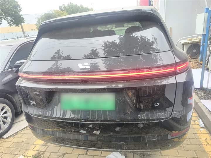 Фото 6 - LiXiang L7