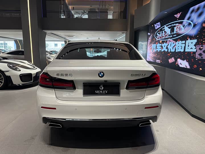 Фото 5 - BMW 5 Series