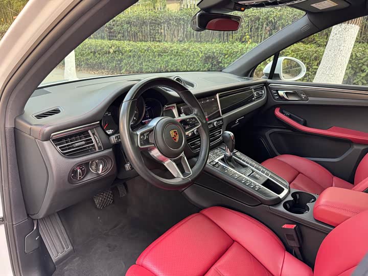 Фото 6 - Porsche Macan