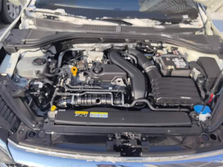 Фото 9 - Volkswagen Sagitar L