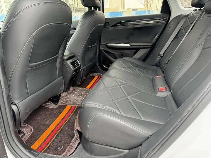 Фото 5 - Geely Galaxy L6