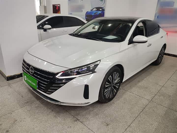 Фото 2 - Nissan Teana