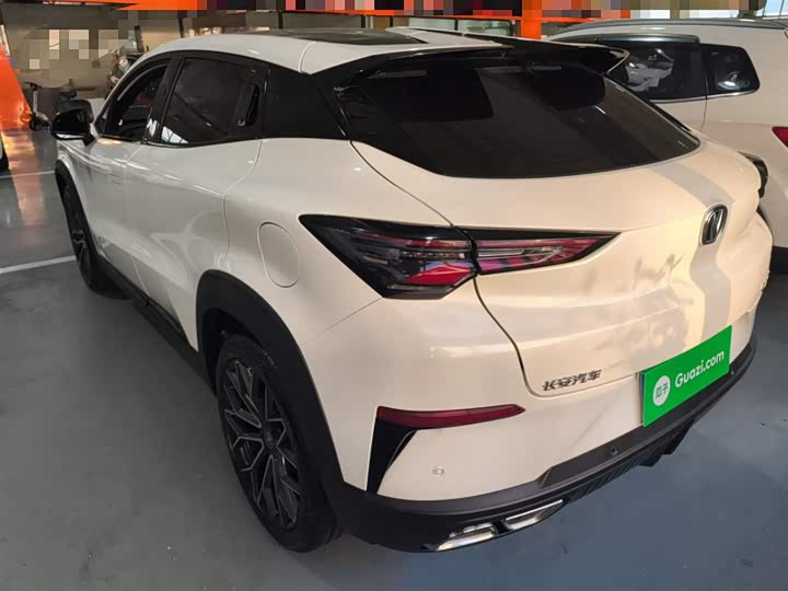 Фото 5 - Changan UNI-T