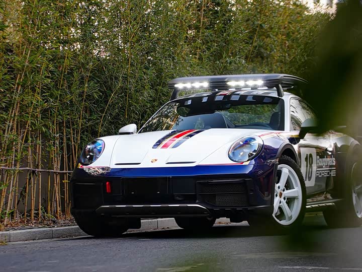 Фото 2 - Porsche 911