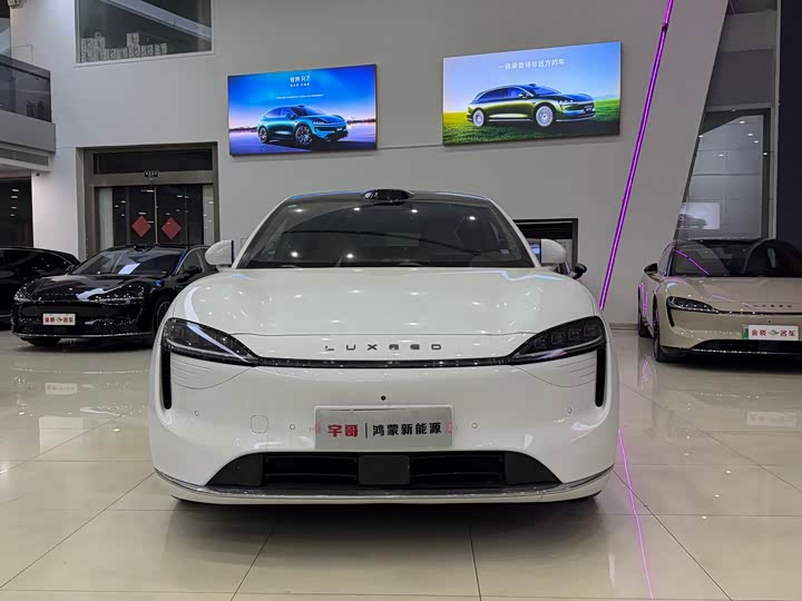 Фото 2 - Luxeed R7