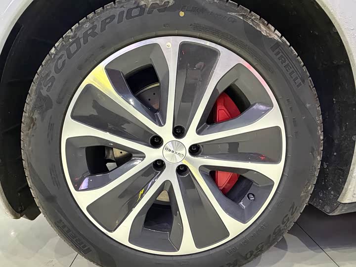 Фото 6 - Luxeed R7