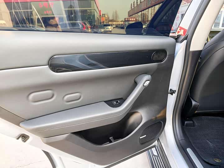 Фото 2 - Leapmotor C11