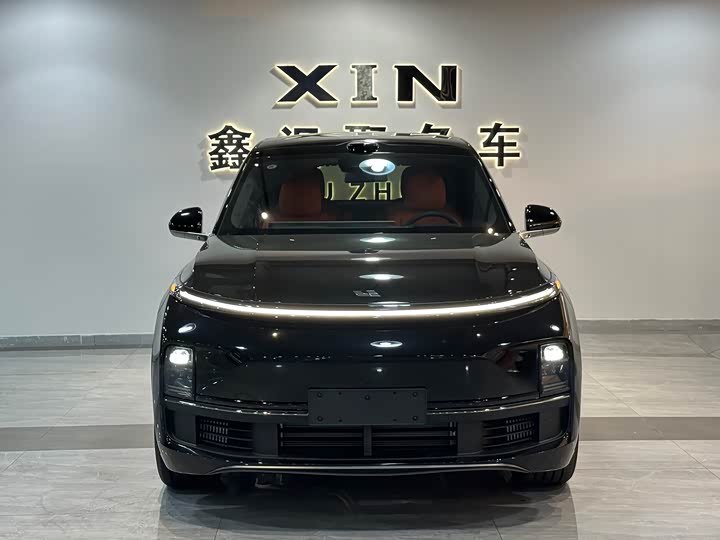 Фото 1 - LiXiang L8