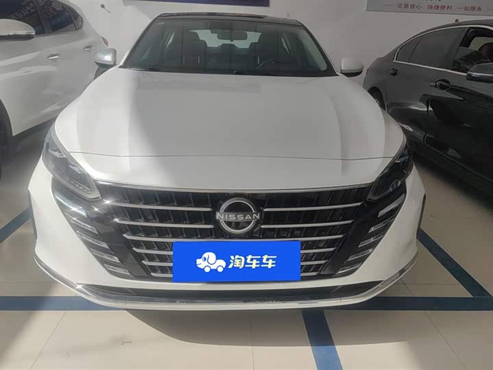 Фото 2 - Nissan Teana