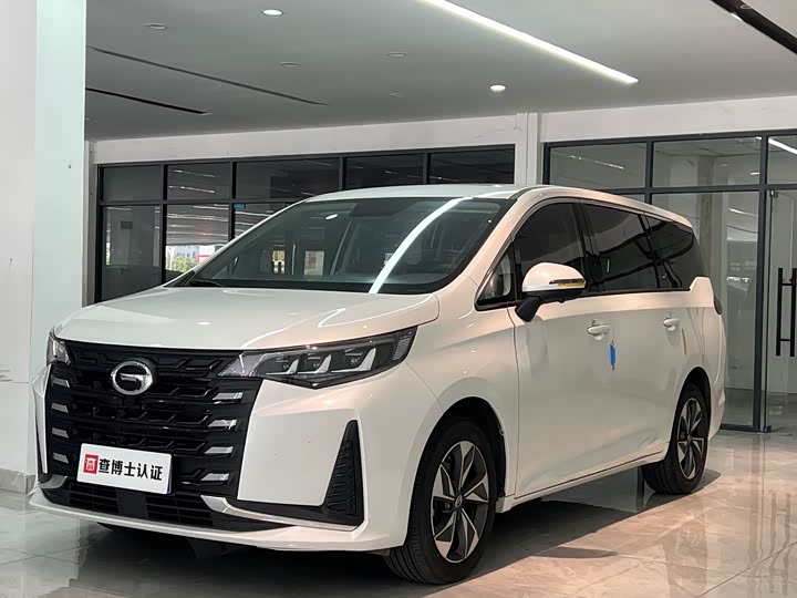 Фото 1 - GAC Trumpchi M6