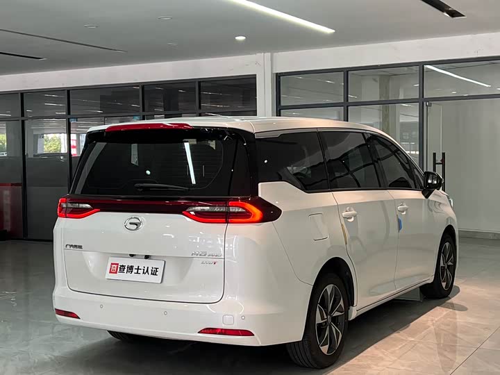 Фото 9 - GAC Trumpchi M6