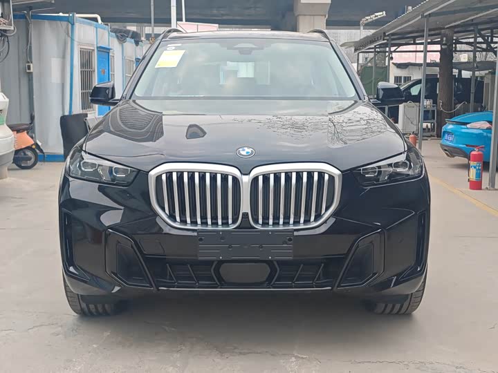 Фото 2 - BMW X5