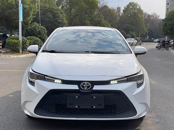 Фото 2 - Toyota Levin