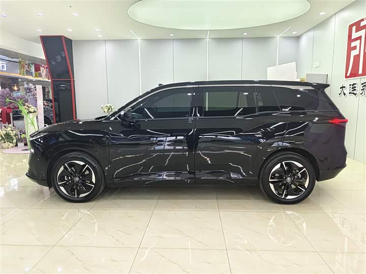 Фото 9 - Toyota bZ3X