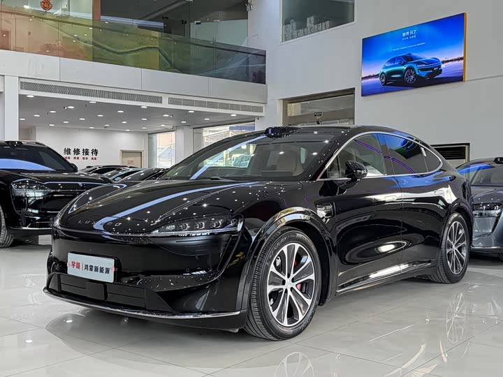 Фото 2 - Luxeed R7