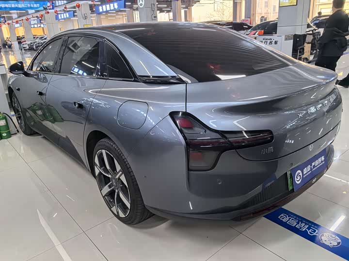 Фото 7 - XPeng Mona M03