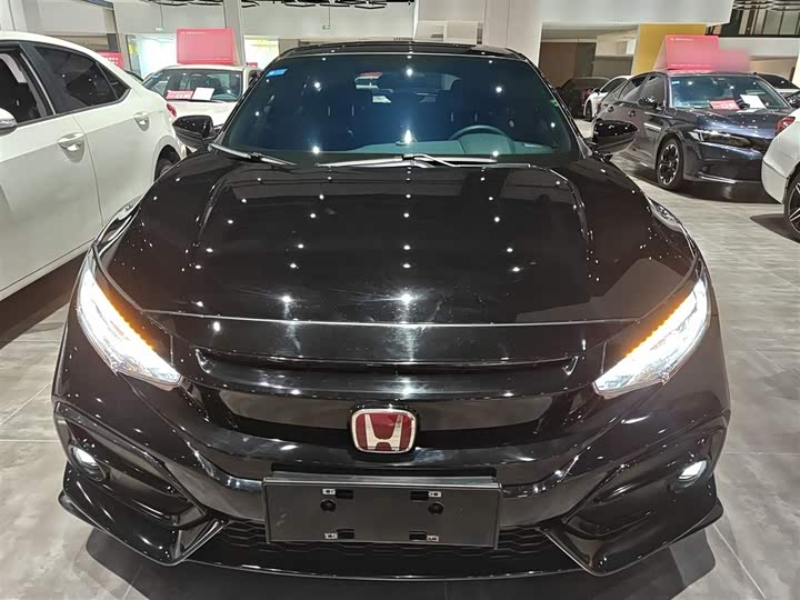 Фото 3 - Honda Civic